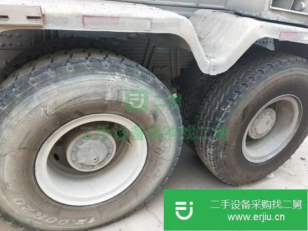 山西出售二手18年國(guó)五豪沃?jǐn)嚢柢?chē)大20方