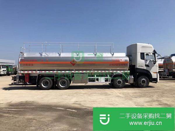 湖北出售二手東風天龍前四后八鋁合金油罐車