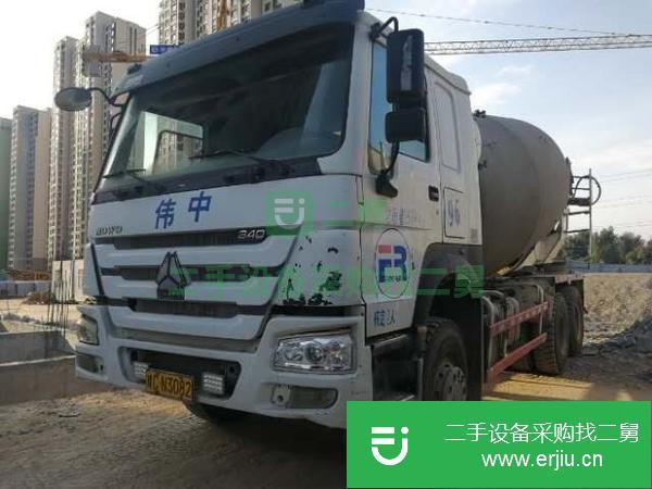 河南出售大十二方豪沃?jǐn)嚢柢?三一上裝