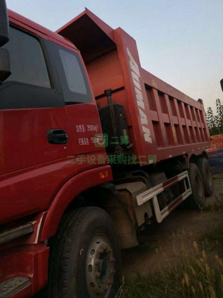 出售17年的國五歐曼后八輪自卸車
