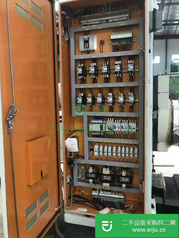 江蘇出售二手沈機昆明TX6111C-2數顯臥式銑鏜床
