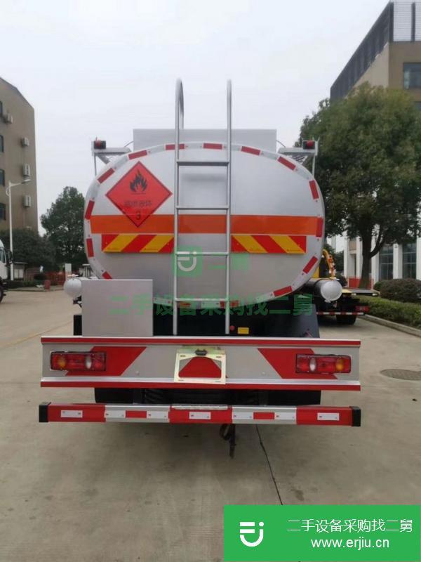 遼寧出售國(guó)六東風(fēng)天錦運(yùn)油罐車 拉10噸不超重
