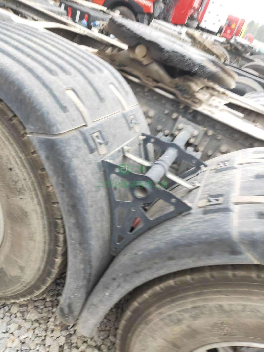 出售三一英杰版牽引車19年10月上戶，國(guó)五，雙驅(qū)輕體，500馬力
