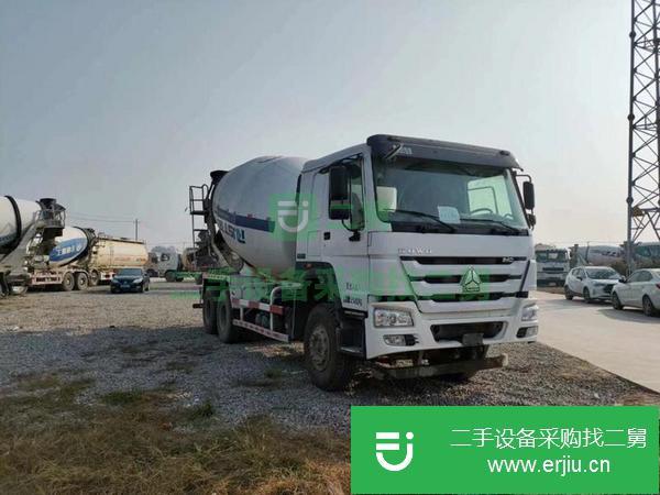 重慶出售二手豪沃大14方混凝土攪拌車