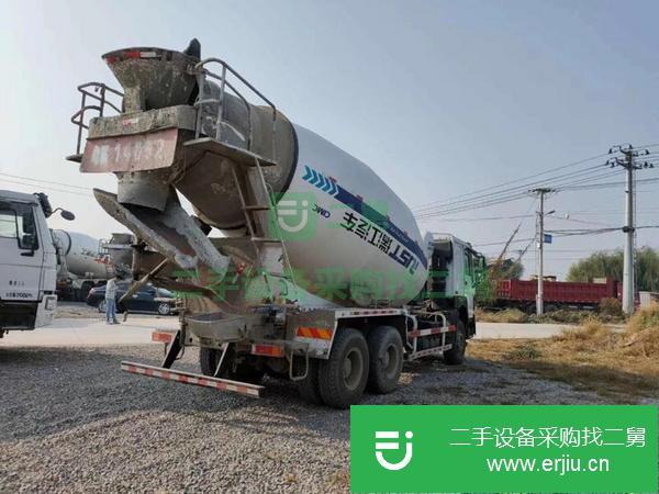 重慶出售二手豪沃大14方混凝土攪拌車