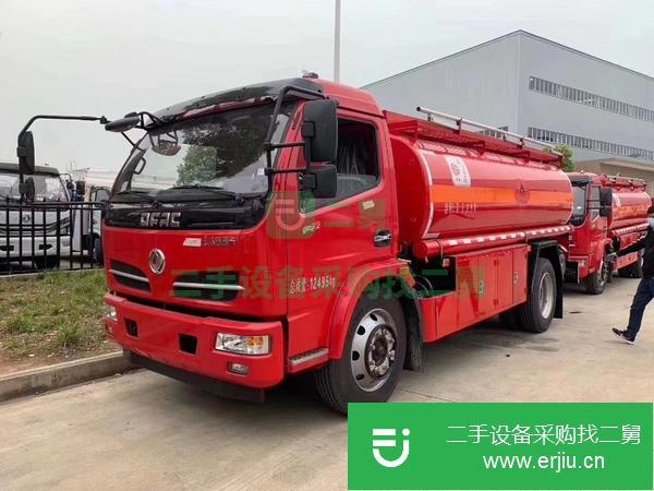 福建出售二手東風8噸油罐車