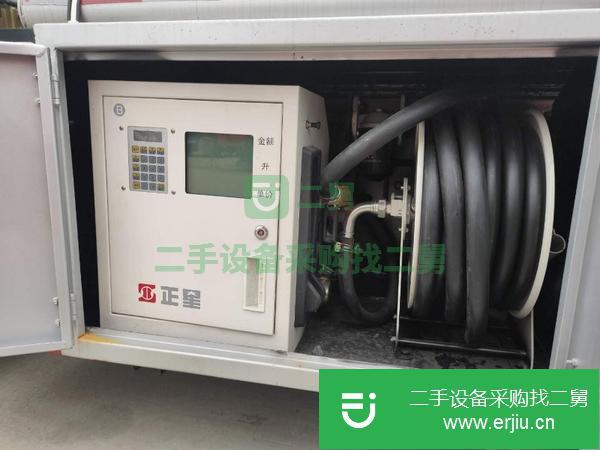 湖北出售二手2噸油罐車包上戶 可分期