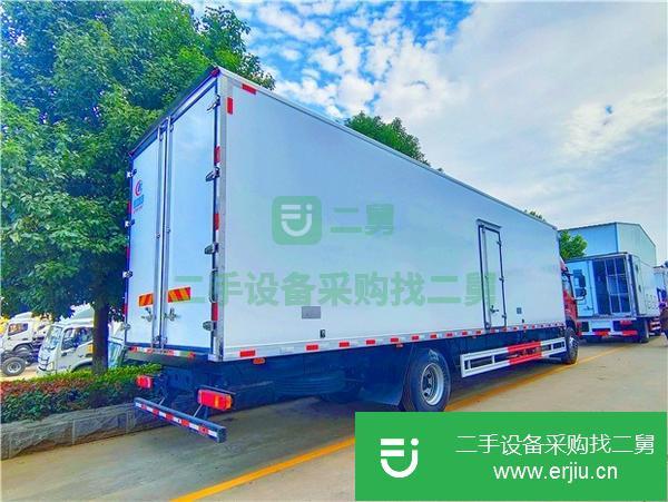 湖北出售二手福田歐馬可6.8米高頂雙臥210馬力冷藏車