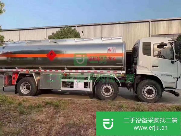 山西出售二手東風(fēng)天錦小三軸油罐車