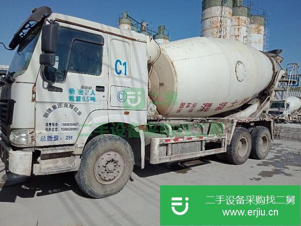 山東出售二手自用16年14方豪沃攪拌車
