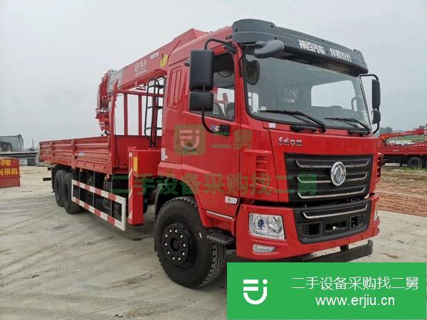 西藏出售二手東風專底后八輪隨車吊