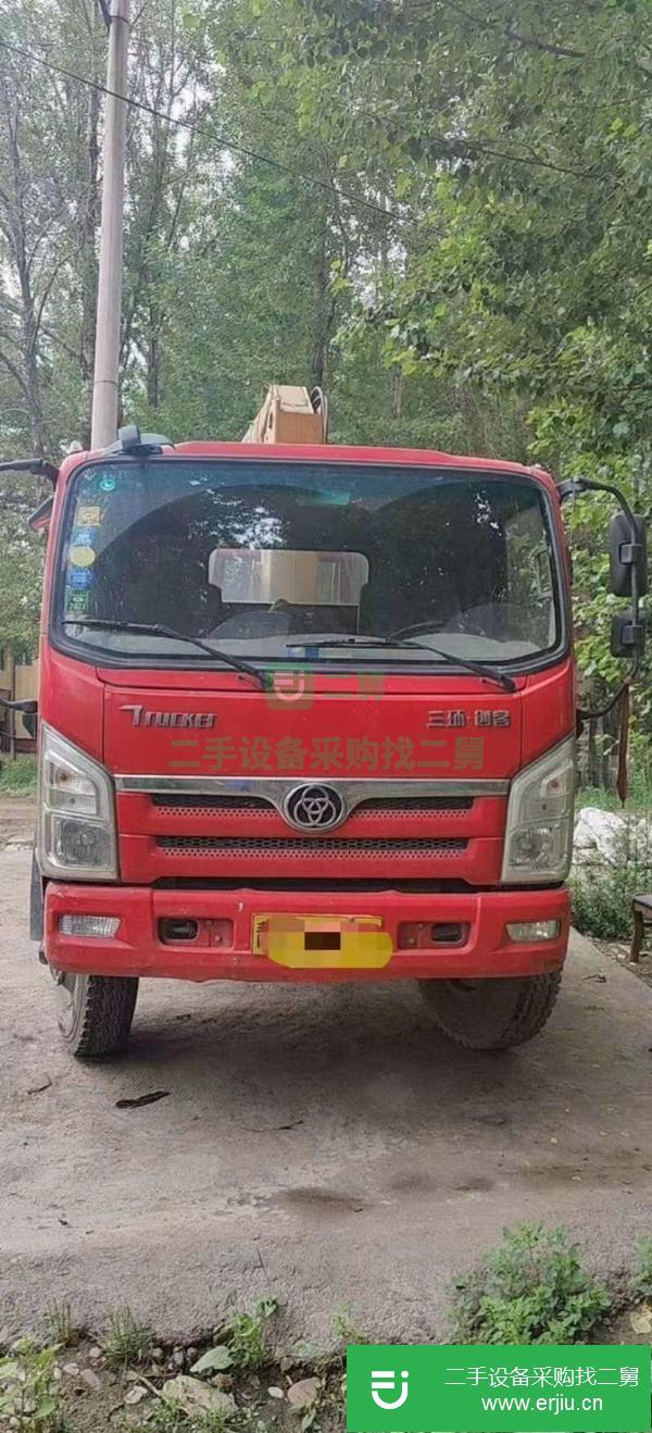 青海出售二手徐工3.2噸3節(jié)臂吊車