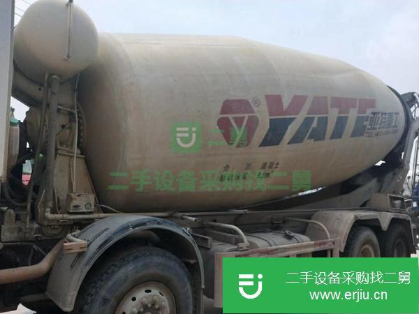 天津出售二手18年國五豪沃攪拌車大20方車長11.840米