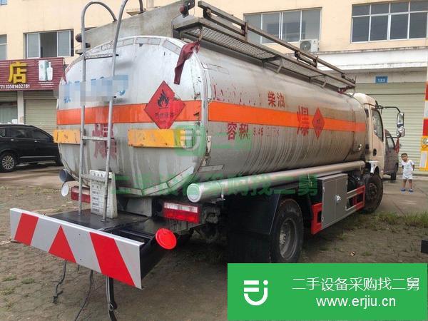 江西出售二手東風多利卡10噸150馬力油罐車車況很好
