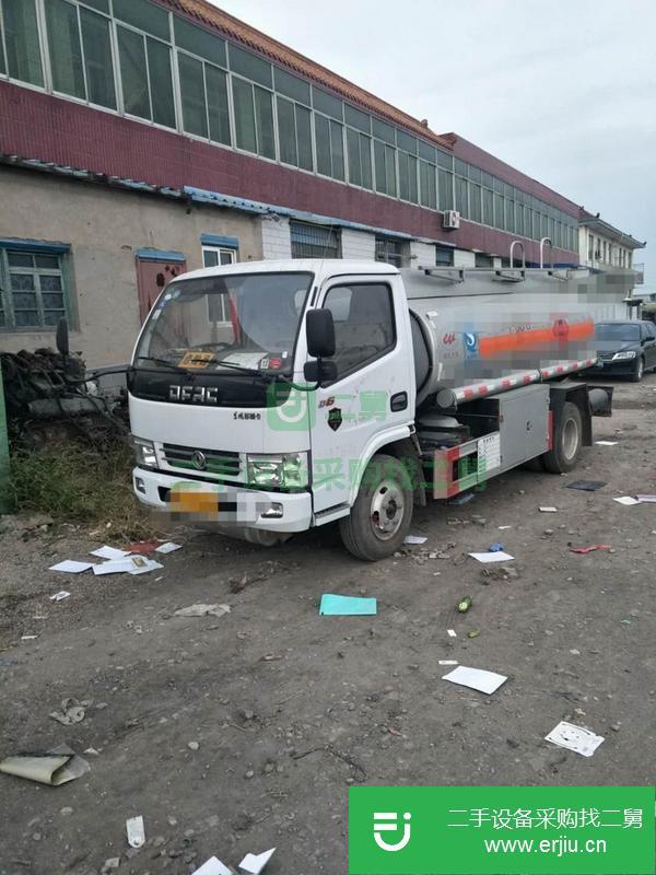 湖北出售二手東風(fēng)多利卡5噸加油車