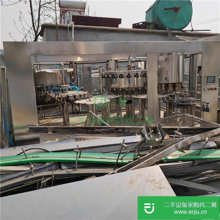 山東出售二手自動(dòng)飲料灌裝機(jī)