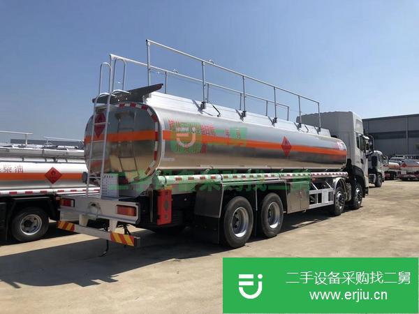 湖北出售二手東風天龍前四后八鋁合金油罐車