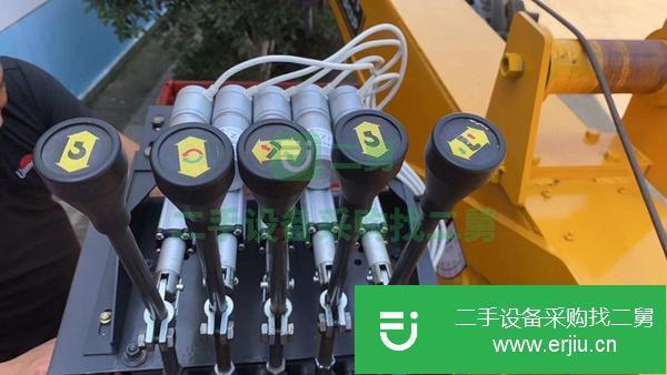 云南出售二手大運運途藍牌吊車