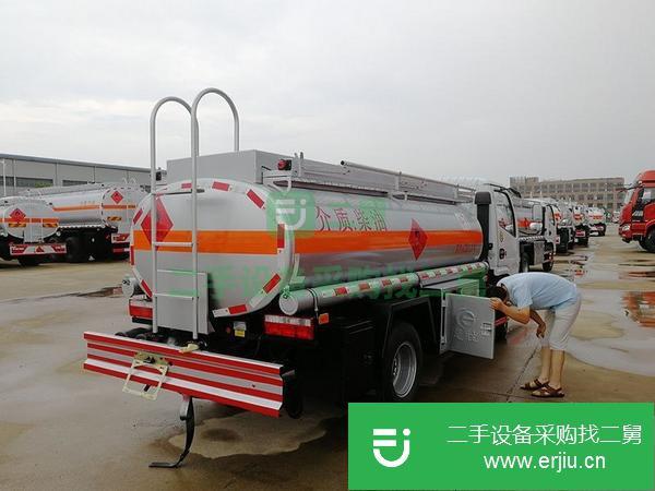 福建出售二手江淮5噸油罐車