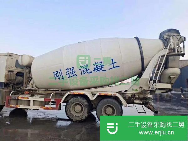 吉林出售二手17年12月大14方攪拌車