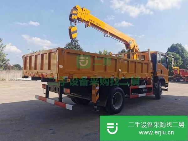 湖北出售二手東風6.3噸吊車