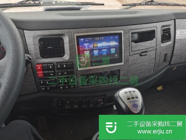青海出售東風錦程前四后八吊車 上裝三一12噸吊機
