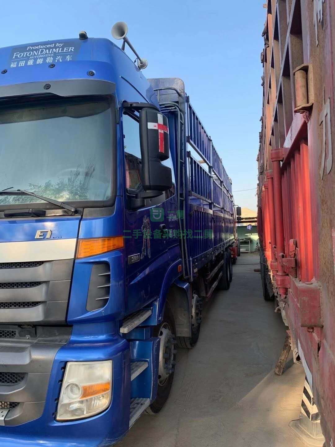出售一臺16年3月全保險牽引車，車況原版國四排放帶全保險