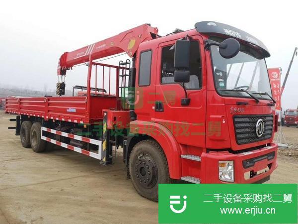 青海出售東風錦程前四后八吊車 上裝三一12噸吊機