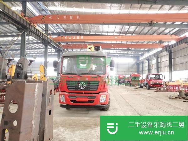 四川出售二手東風小三軸12噸隨車吊徐工12噸吊機