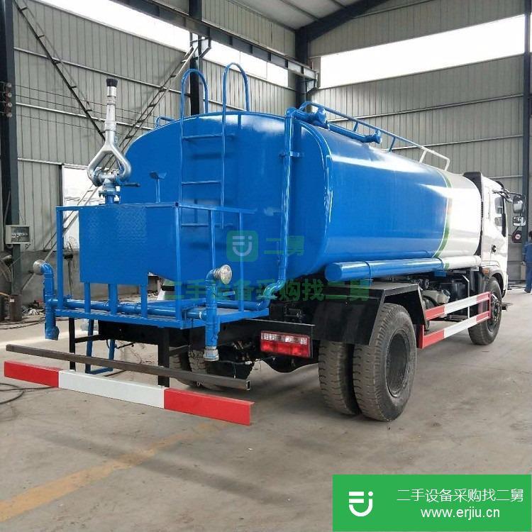 山東出售二手時風(fēng)風(fēng)馳10立方灑水車