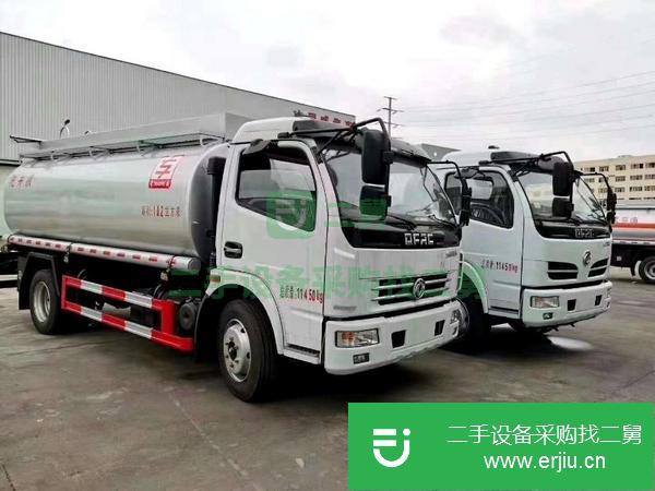 廣東出售東風(fēng)10.2方堿水劑運(yùn)輸車