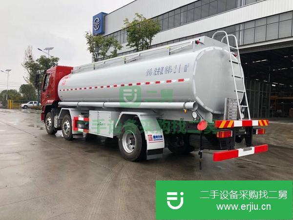 湖北出售二手柳汽小三軸洗井液運輸車