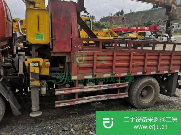 湖北出售二手藍(lán)牌吊車，5噸吊機(jī)