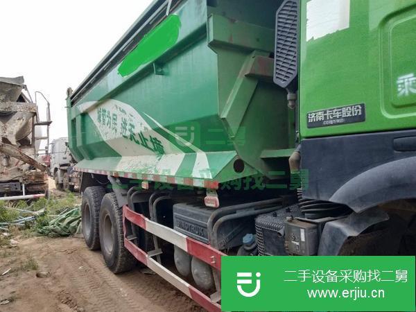 上海出售二手后八輪豪沃自卸車,大箱長5.8米