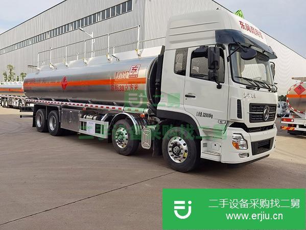 山東出售二手東風(fēng)天龍15噸油罐車