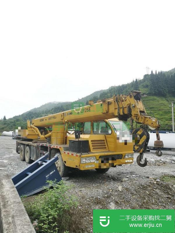 貴州出售二手吊車，手續齊全,能正常工作,車況沒有問題
