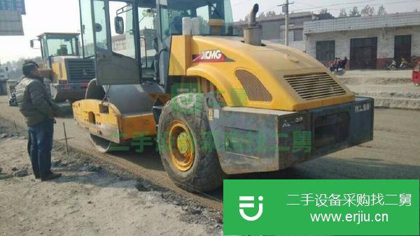湖北出售二手單鋼輪振動壓路機20噸