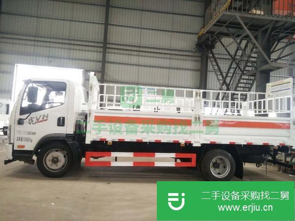 四川出售二手解放虎V5米2氣瓶運(yùn)輸車包上戶