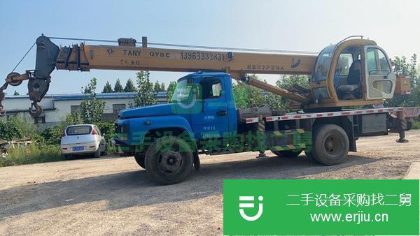 山東出售東風(fēng)天億8噸四節(jié)臂23.5米吊車