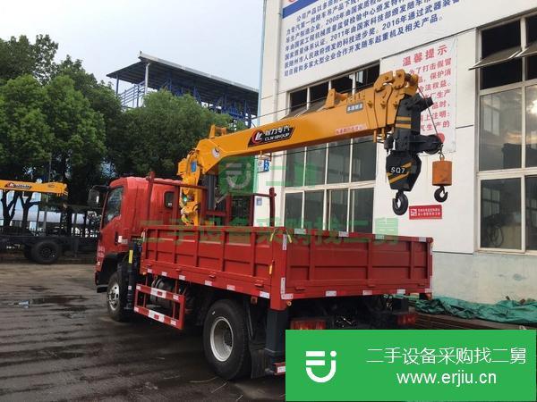 安徽出售二手大運(yùn)12噸隨車吊