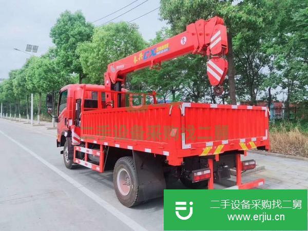 甘肅出售二手重汽王牌3.5噸隨車吊