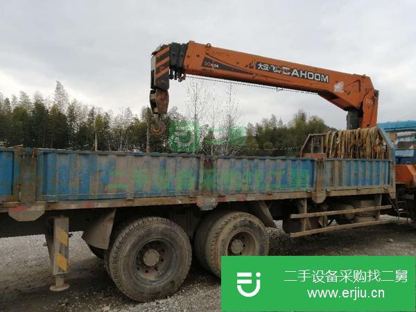 江西出售二手17年4月飛濤12噸隨車吊