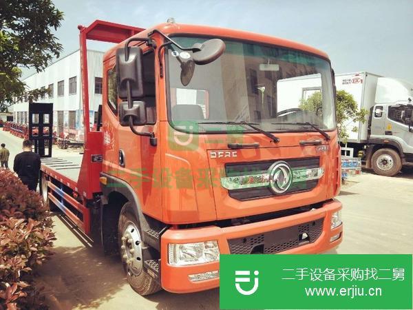 湖北出售東風(fēng)單橋拉挖機(jī)平板運(yùn)輸車(chē)