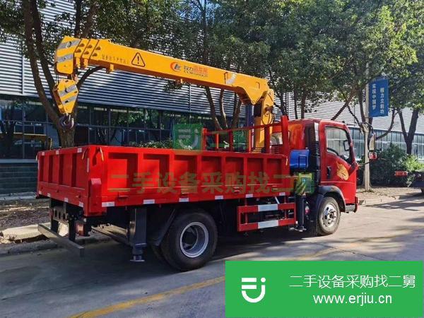 安徽出售二手藍(lán)牌隨車吊5噸