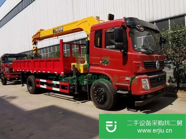 湖北出售二手東風T5前四后八隨車吊配12噸徐工吊機
