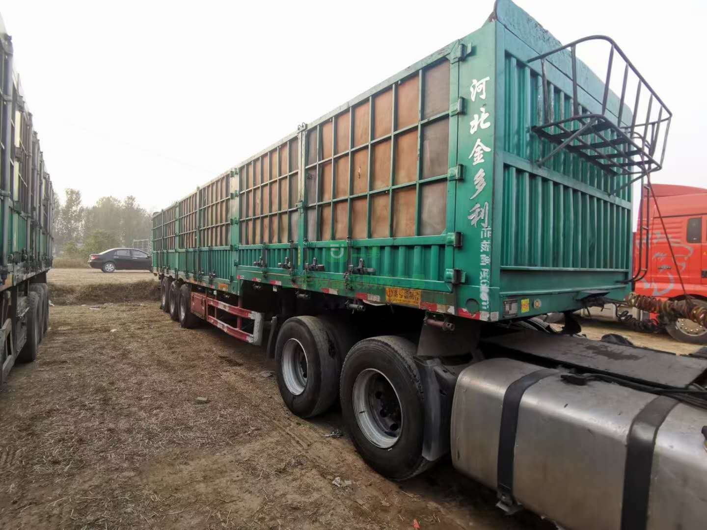 出售一臺兩年三個月解放勾六P/420國五雙驅牽引車！全保險
