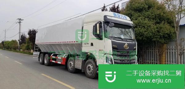 廣東出售二手柳汽前四后八國六40方散裝飼料運輸車