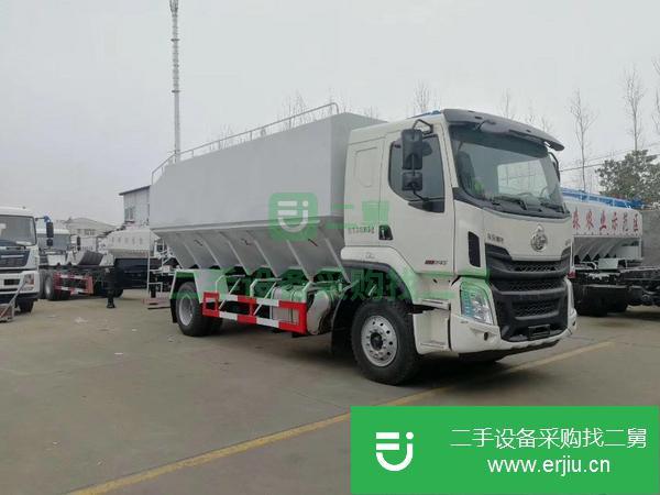 福建出售二手柳汽28方散裝飼料運輸車