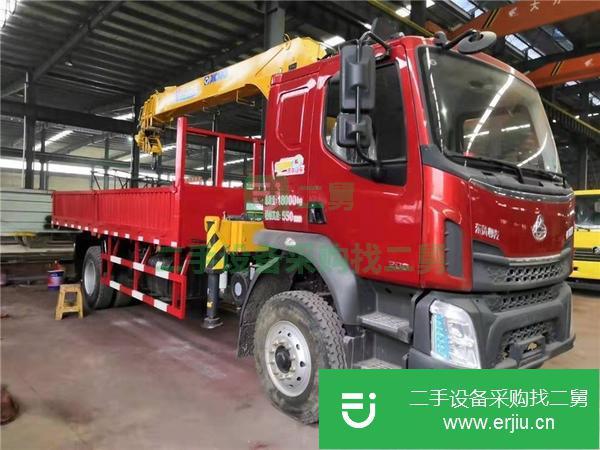 浙江出售二手柳汽5100軸距8噸隨車吊玉柴200馬力發(fā)動機(jī)
