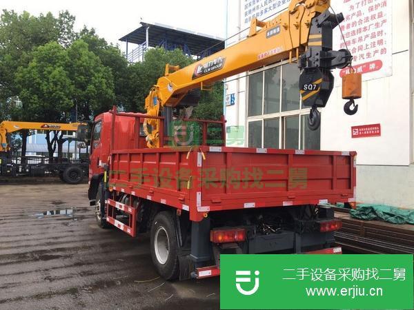 浙江出售二手東風180馬力吊車 上裝徐工8噸吊機
